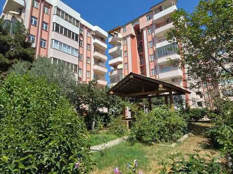 5 Azadlıq Prospekti