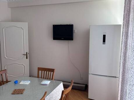 2-room apartment, 90 m², 28 May: 280 000 ₼ 5