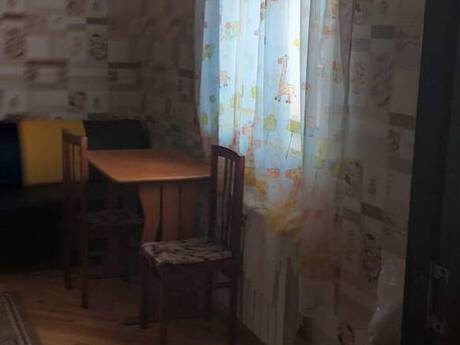 2-room apartment for rent, 70 m², Neftçilər: 650 ₼/mo 2