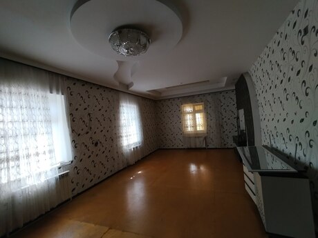 4 otaqlı həyət evi, 193 m², Binə: 150 000 ₼ 4