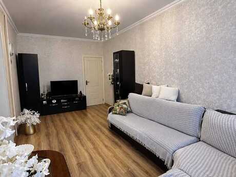2 otaqlı mənzil, 70 m², Bakıxanov: 159 000 ₼ 2