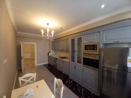 Elan №6482885 - Bakı, Nərimanov r., 3 otaqlı, 176 m², 3/18 mərtəbə