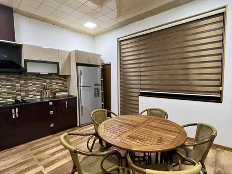 2-room apartment for rent, 95 m², 8 Noyabr: 1 000 ₼/mo 5