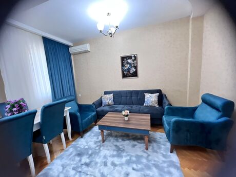 3-room apartment for rent, 105 m², Şah İsmayıl Xətai: 950 ₼/mo 4