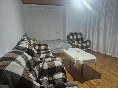 Kirayə 2 otaqlı mənzil, 75 m², Bakıxanov: 500 ₼/ay 2