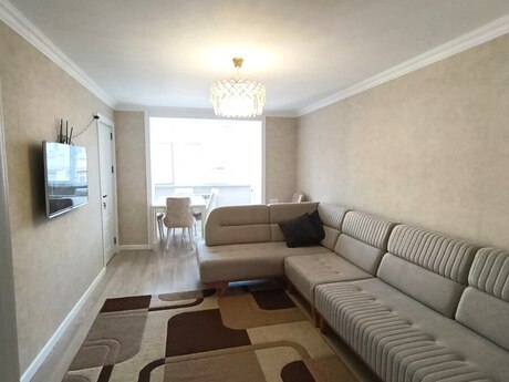Elan №6482966 - Bakı, Nəriman Nərimanov m., 3 otaqlı, 70 m², 4/5 mərtəbə