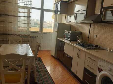 Аренда: 2-комнатная квартира, 75 м², 20 Yanvar: 700 ₼/мес 3