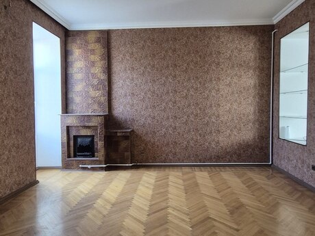 3-room apartment, 105 m², Sahil: 325 000 ₼ 3