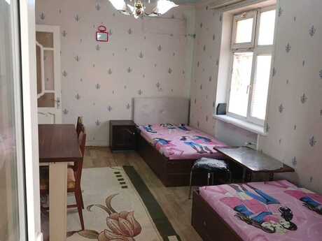 2-room apartment for rent, 45 m², Qara Qarayev: 600 ₼/mo 3