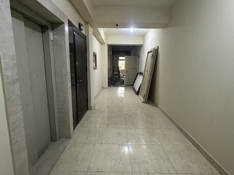 9 otaqlı mənzil, 340 m², İnşaatçılar: 580 000 ₼ 3