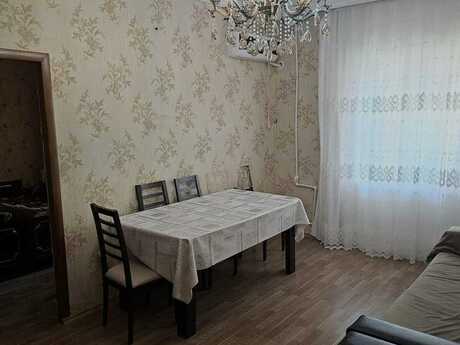 Объявление №6483105 - Баку, пос. Гюнешли, 4-комн., 100 м², 5/9 этаж