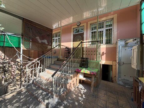 4 otaqlı həyət evi, 200 m², Qaraçuxur: 215 000 ₼ 4