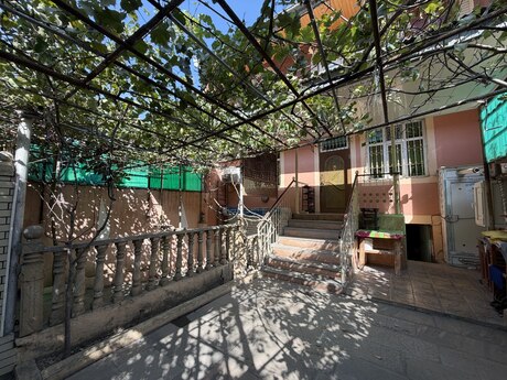 4 otaqlı həyət evi, 200 m², Qaraçuxur: 215 000 ₼ 3