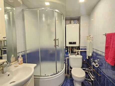 3-room apartment for rent, 102 m², İçəri Şəhər: 1 380 ₼/mo 3