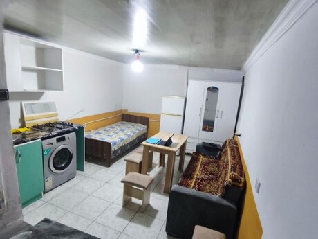 Аренда: 1-комнатная квартира, 20 м², Elmlər Akademiyası: 250 ₼/мес 5