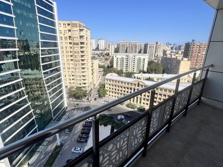 2-room apartment for rent, 120 m², Nizami: 200 ₼/mo 2