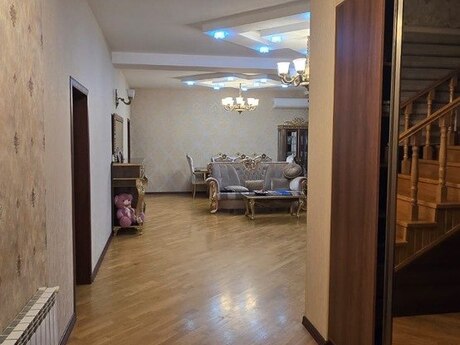 6 otaqlı həyət evi, 220 m², Xocəsən: 300 000 ₼ 5