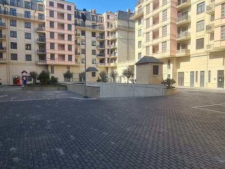 5-room apartment, 231 m², Ağ şəhər: 878 000 ₼ 2