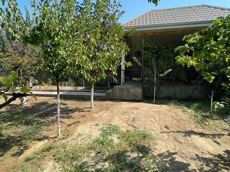 7 otaqlı həyət evi, 200 m², Novxanı: 250 000 ₼ 3