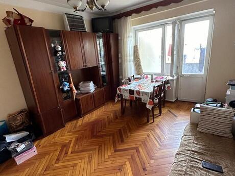 Объявление №6483369 - Баку, м. Ази Асланов, 2-комн., 60 м², 1/9 этаж