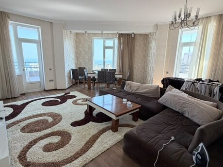 3-комнатная квартира, 110 м², İçəri Şəhər: 435 000 ₼ 5