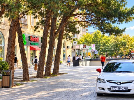 3 otaqlı mənzil, 70 m², Qara Qarayev: 220 000 ₼ 2