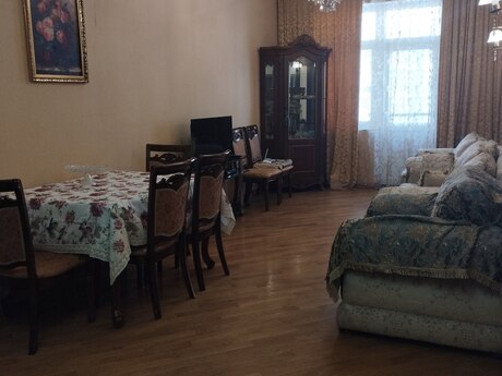 2-room apartment for rent, 69 m², Şah İsmayıl Xətai: 800 ₼/mo 5