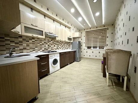2-room apartment for rent, 90 m², Neftçilər: 700 ₼/mo 4