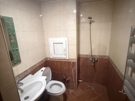 1-room apartment for rent, 60 m², Həzi Aslanov: 550 ₼/mo 4
