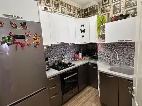 3-room apartment, 168 000 m², İnşaatçılar: 168 000 ₼ 3
