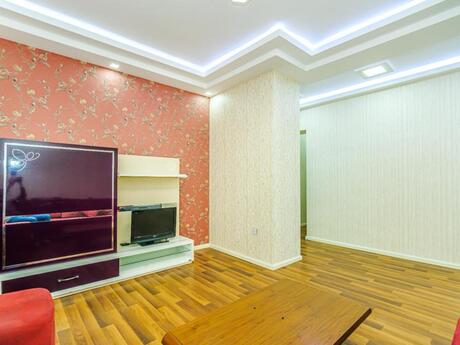 2-room apartment for rent, 110 m², Nizami: 50 ₼/mo 5