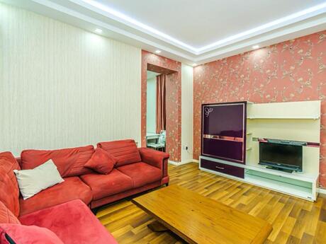 2-room apartment for rent, 110 m², Nizami: 50 ₼/mo 4