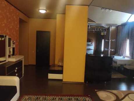 2-room apartment, 115 m², Nəriman Nərimanov: 200 000 ₼ 4