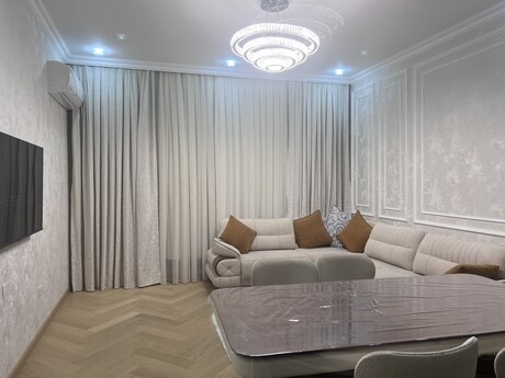 Kirayə 2 otaqlı mənzil, 80 m², Nərimanov: 1 700 ₼/ay 4