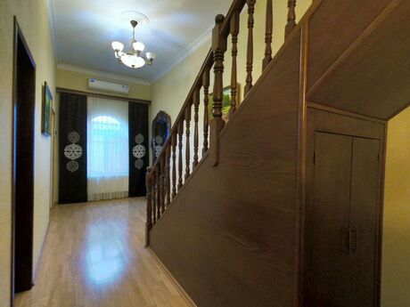 Сдаётся 5-комнатный дом, 7-ci mikrorayon, 220 м², 1 400 AZN/мес, фото 4 / 12