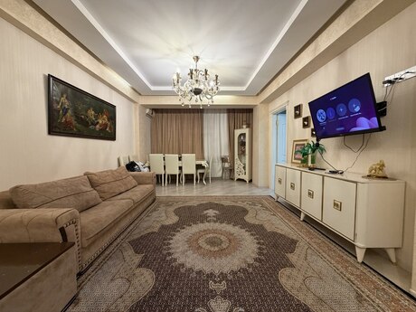 4 rooms · 120 m² · floor 3/6, Qurtuluş 93
