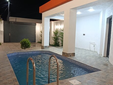 3 otaqlı həyət evi, 130 m², Şüvəlan: 165 000 ₼ 2