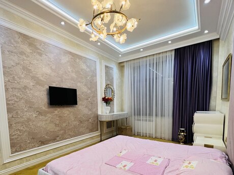 3-room apartment for rent, 90 m², Ağ şəhər: 2 500 ₼/mo 5