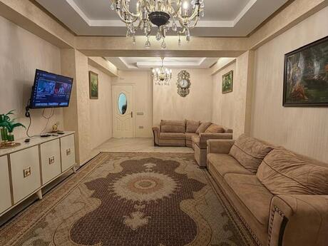 4-комнатная квартира, 120 м², Qurtuluş 93: 175 000 ₼ 5