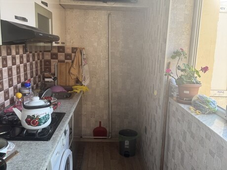 3-room apartment for rent, 60 m², Şah İsmayıl Xətai: 1 000 ₼/mo 4