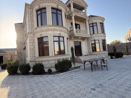 9 otaqlı həyət evi, 500 m², Binə: 680 000 ₼ 3
