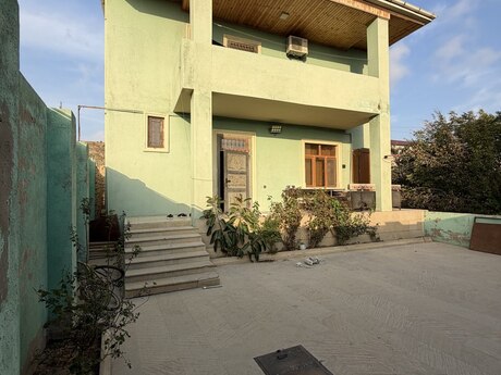 5 otaqlı həyət evi, 200 m², Mehdiabad: 120 000 ₼ 2