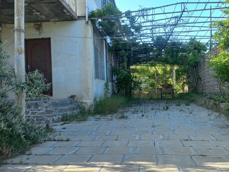 7 otaqlı həyət evi, 300 m², Novxanı: 145 000 ₼ 2