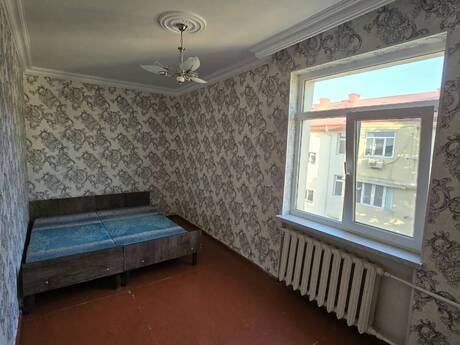 2-room apartment for rent, 60 m², Neftçilər: 500 ₼/mo 3