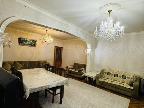 5-room apartment, 125 m², Azadlıq Prospekti: 274 000 ₼ 3