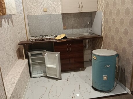 1 Abşeron