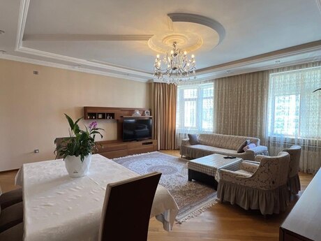 3-room apartment, 139 m², Nəsimi: 380 000 ₼ 5