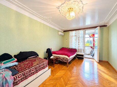 3 rooms · 70 m² · floor 5/5, Neftçilər