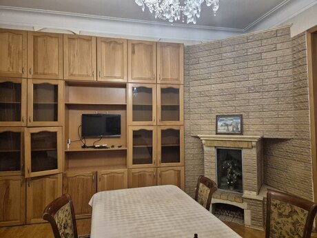 3 otaqlı mənzil, 102 m², Nəriman Nərimanov: 200 000 ₼ 3