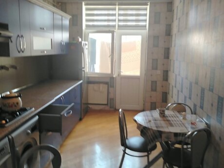 2-room apartment, 92 m², Neftçilər: 210 000 ₼ 3